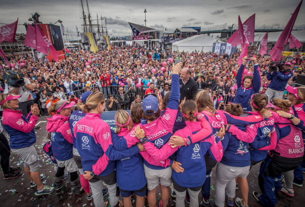 Eeskätt lühirajasõitudes silma paistnud SCA naiskond saavutas selles kategoorias lõppkokkuvõttes kolmanda koha. Credit: Ainhoa Sanchez /Volvo Ocean Race