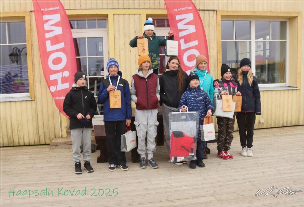 Haapsalu Kevad tõi veele 39 noorpurjetajat